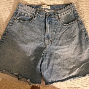 Abercrombie curve love dad shorts